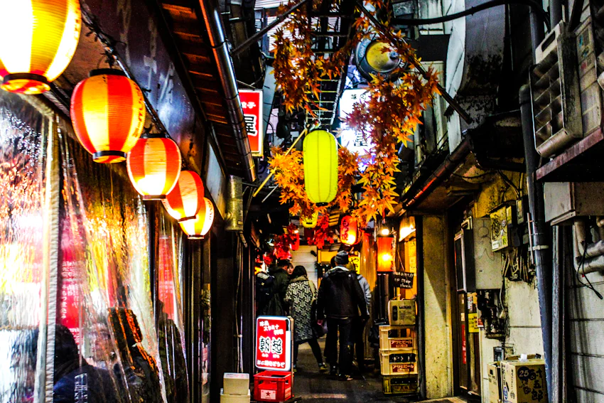 Shinjuku-ku as a Third Place: Where Daily Life Shapes What Tokyo Eats